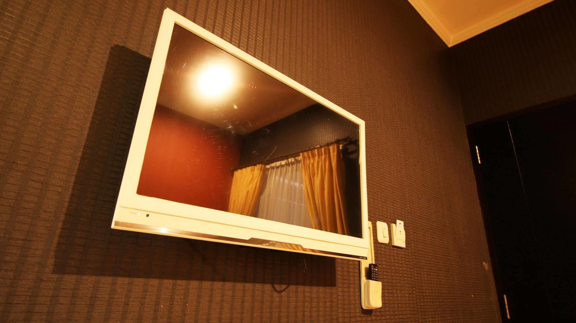 Zen Rooms Grand Hotel ليمبانغ المظهر الخارجي الصورة