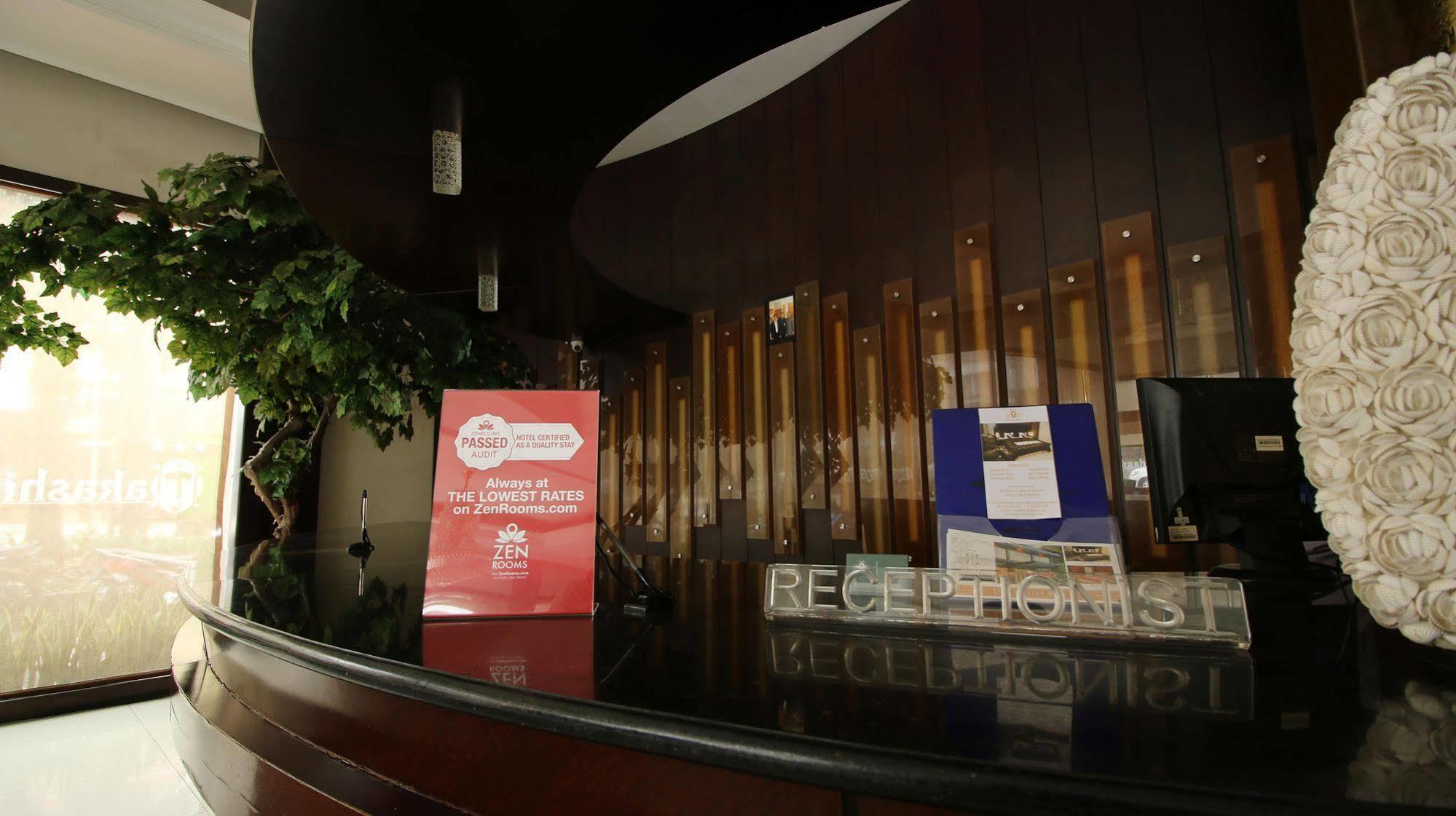 Zen Rooms Grand Hotel ليمبانغ المظهر الخارجي الصورة