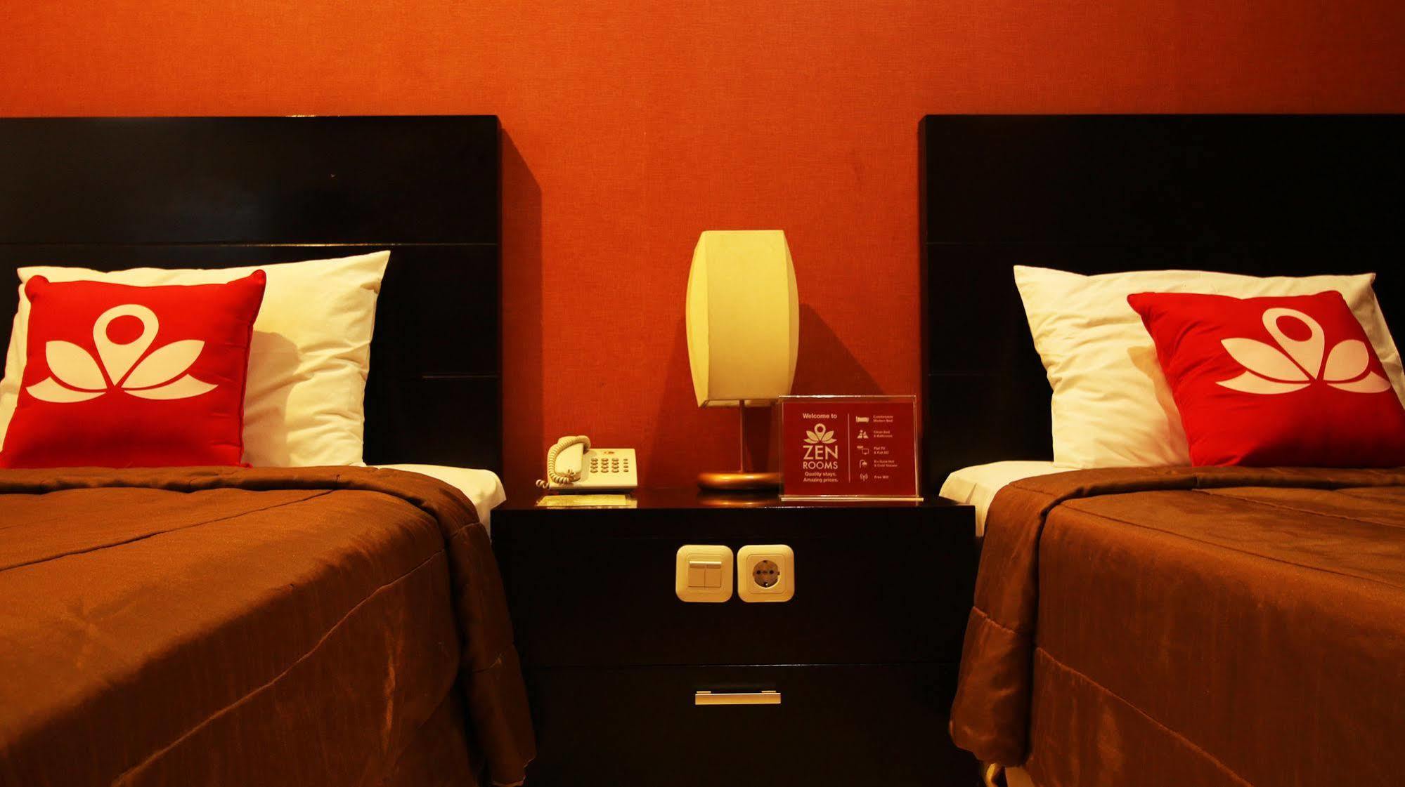 Zen Rooms Grand Hotel ليمبانغ المظهر الخارجي الصورة